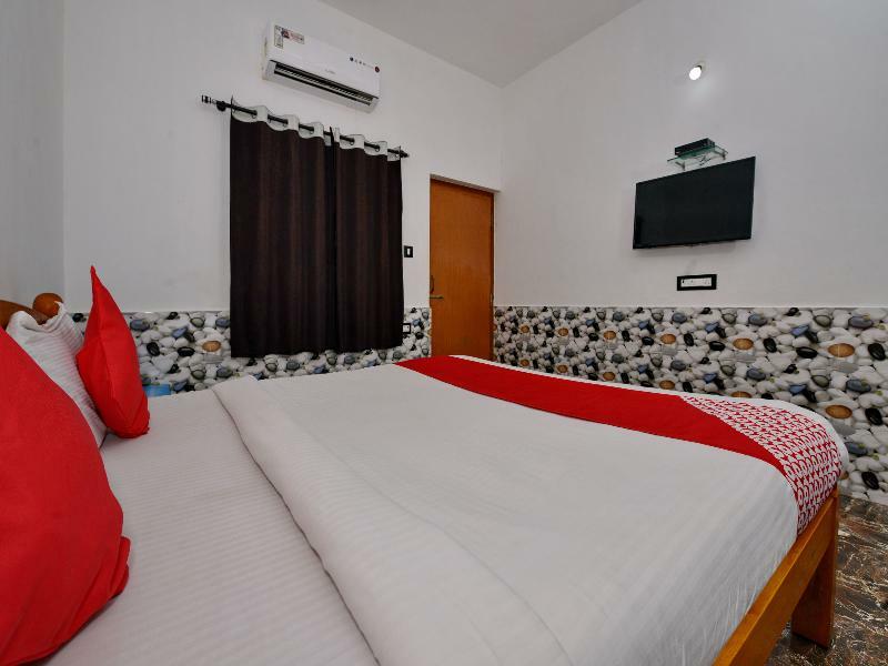Oyo 10809 Hotel Tushar Inn Baga Ngoại thất bức ảnh