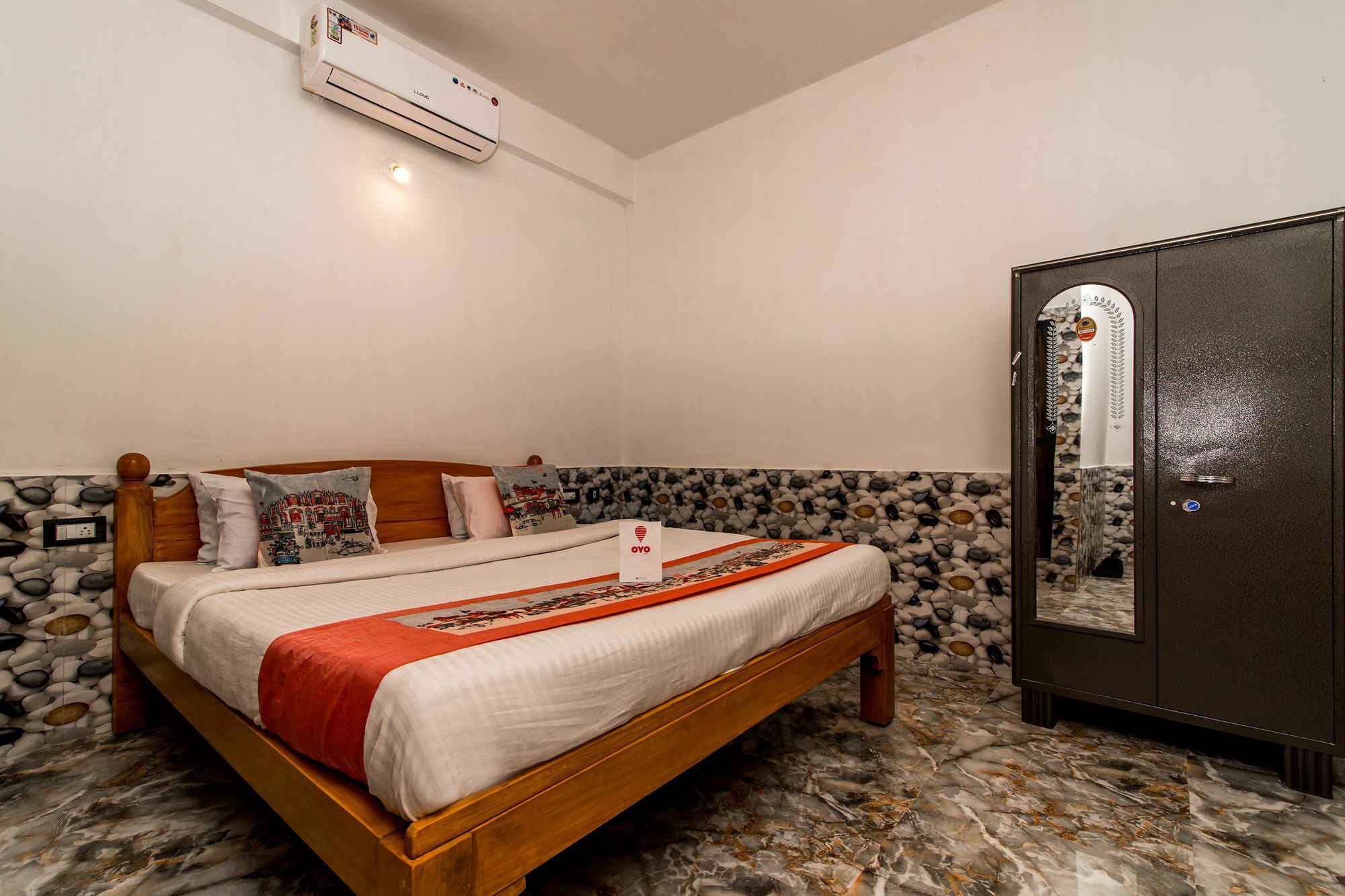 Oyo 10809 Hotel Tushar Inn Baga Ngoại thất bức ảnh